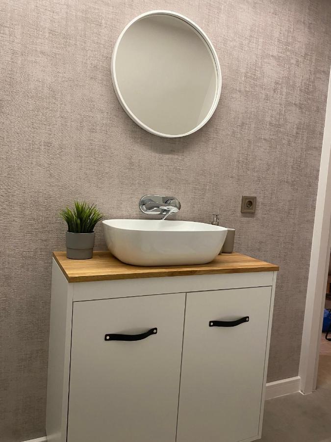 Apartament West - Targ Rybny Appartamento Danzica Esterno foto